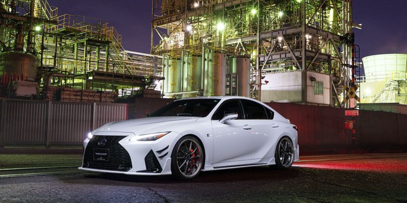 lexus_is_artisan_spirits_(4)