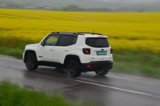 Jeep Renegade 4xe (4)