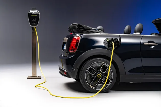 MINI Cabrio Electric (3)